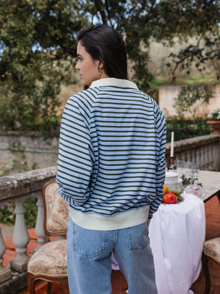 Hellblau gestreiftes Oversized-Polo