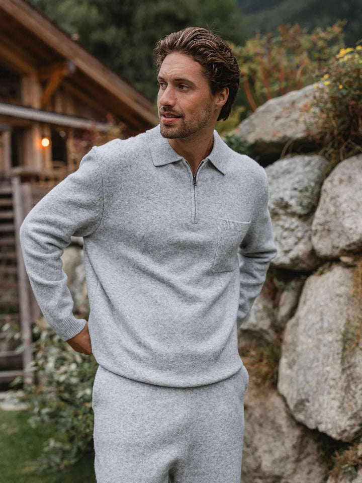 Graues Strick-Polo mit Taschen