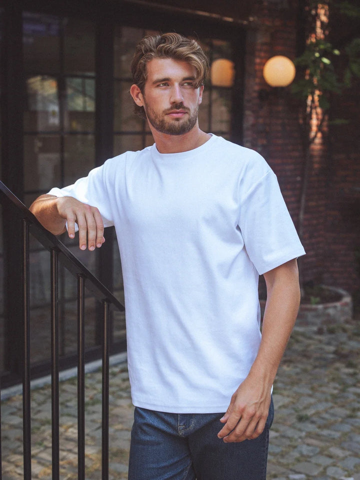 Weißes Übergroßes T-Shirt
