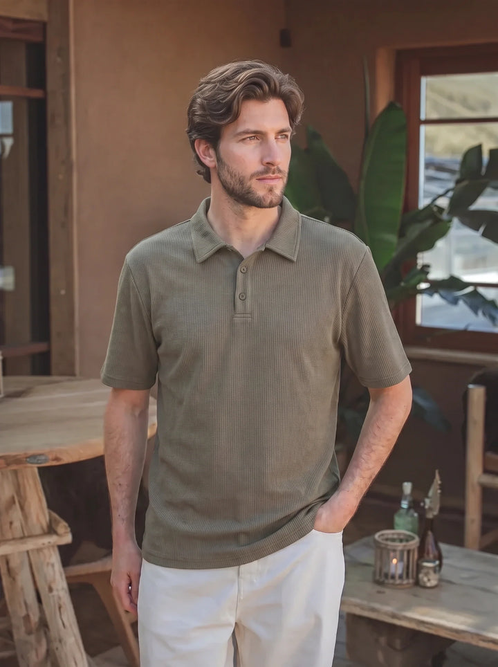 Grünes Sommer Button Polo