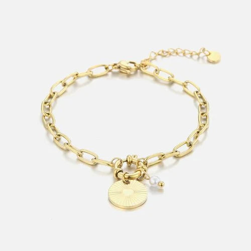 Armband mit Münze und Perle