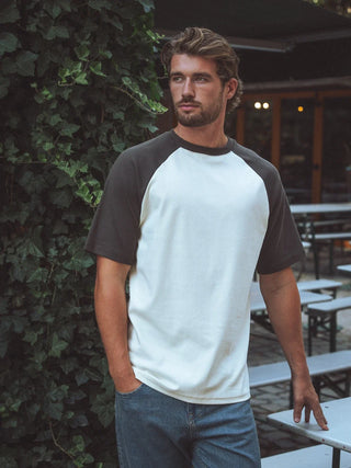 Braunes Raglan Oversized T-Shirt