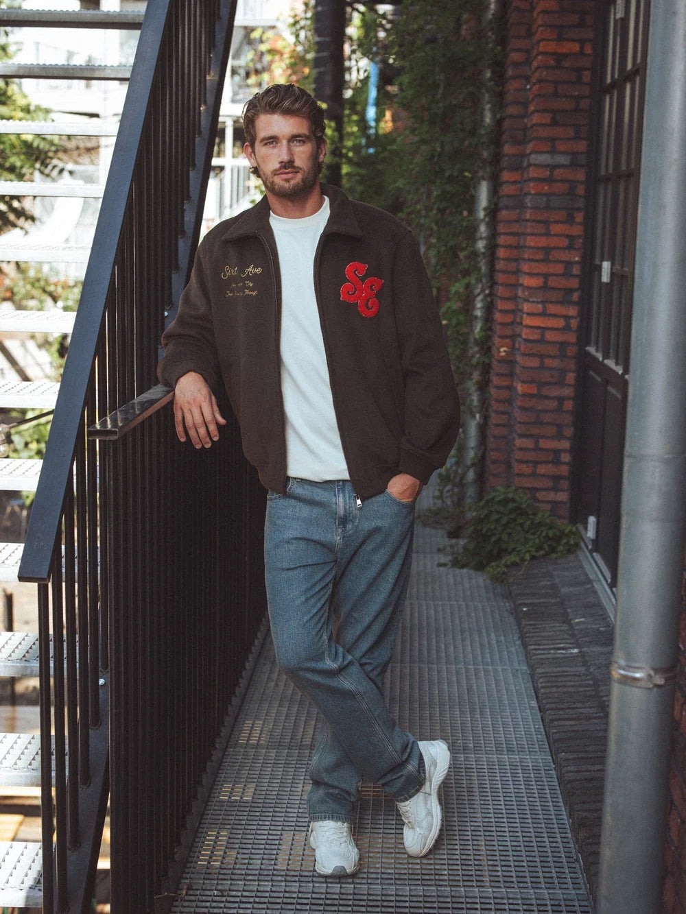 Braune Varsity Jacke